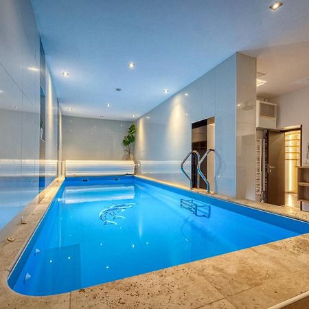 La Villa - Piscine / Karaoke / Jeux Fontaine  ภายนอก รูปภาพ