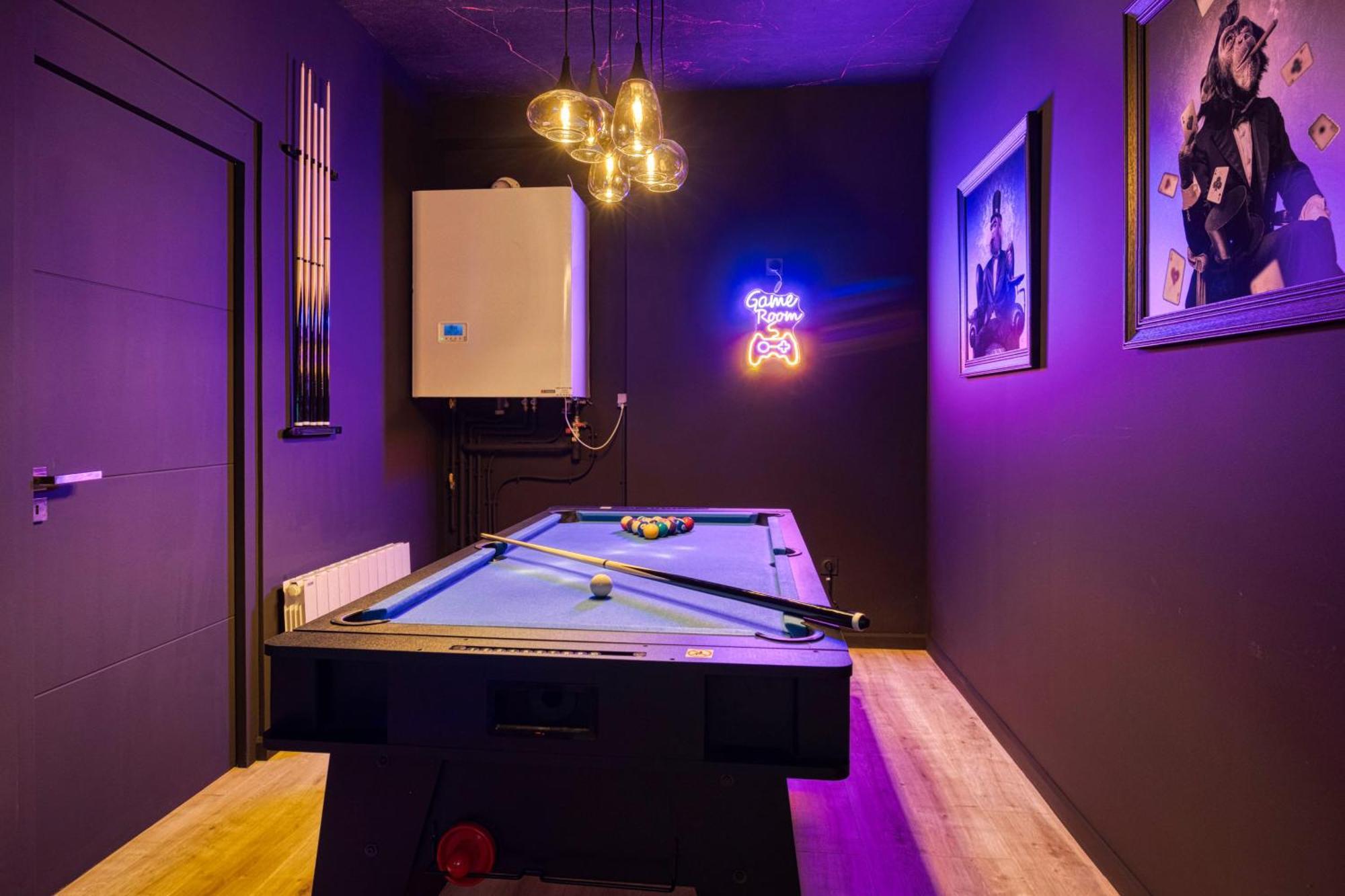 La Villa - Piscine / Karaoke / Jeux Fontaine  ภายนอก รูปภาพ