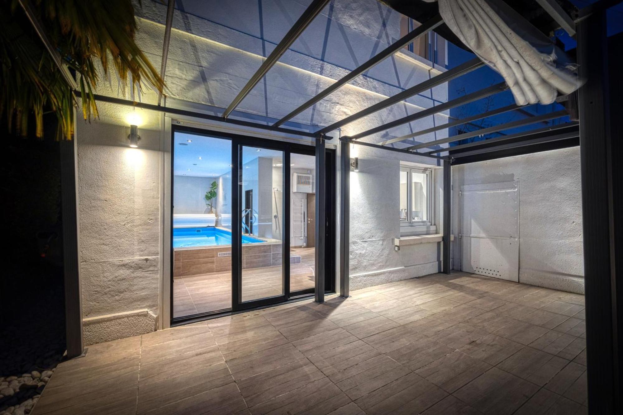 La Villa - Piscine / Karaoke / Jeux Fontaine  ภายนอก รูปภาพ