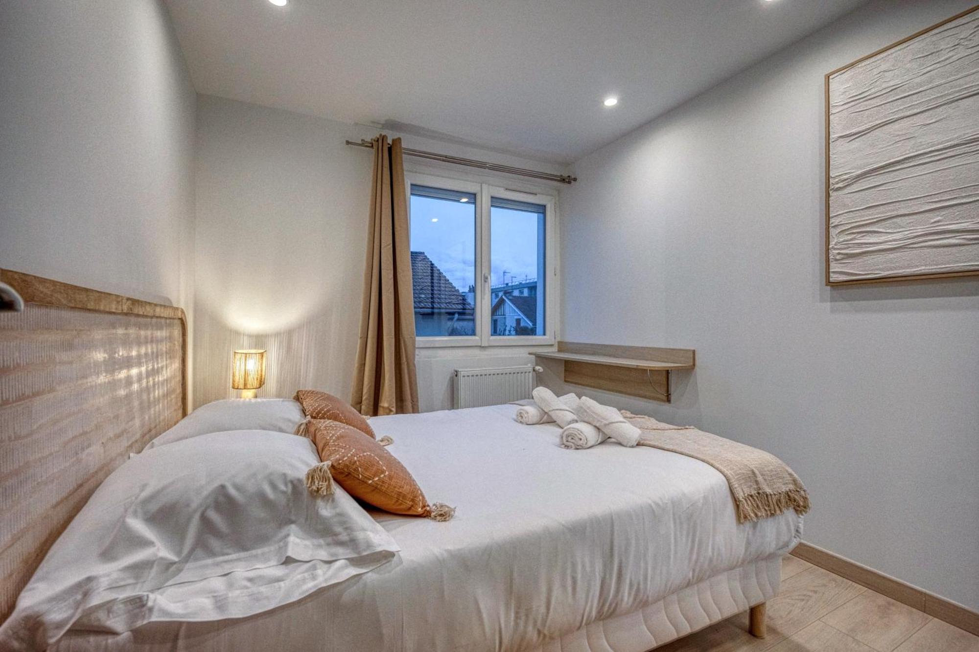 La Villa - Piscine / Karaoke / Jeux Fontaine  ภายนอก รูปภาพ